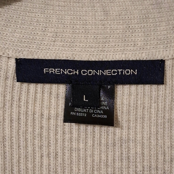 French Connection Large V Neck Long Sheer Floral White Sleeves Ties - Picture 2 of 10